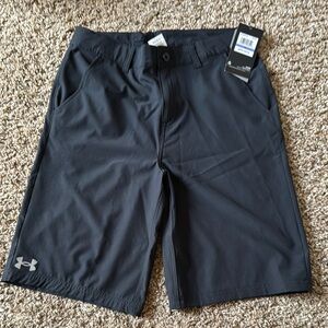 Under Armour Black Performance Shorts Streamlined Design